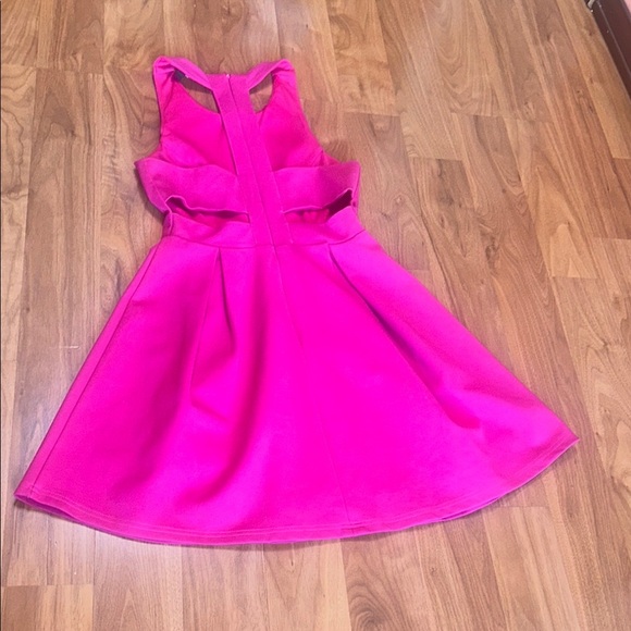 Lulu's Pink Pleated Halter Mini Dress for Prom - Picture 6 of 8